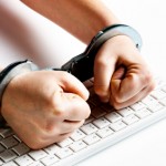 Bandă de infractori cibernetici, arestată de Europol